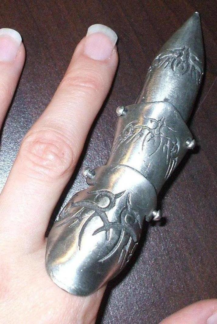 Finger armor ring