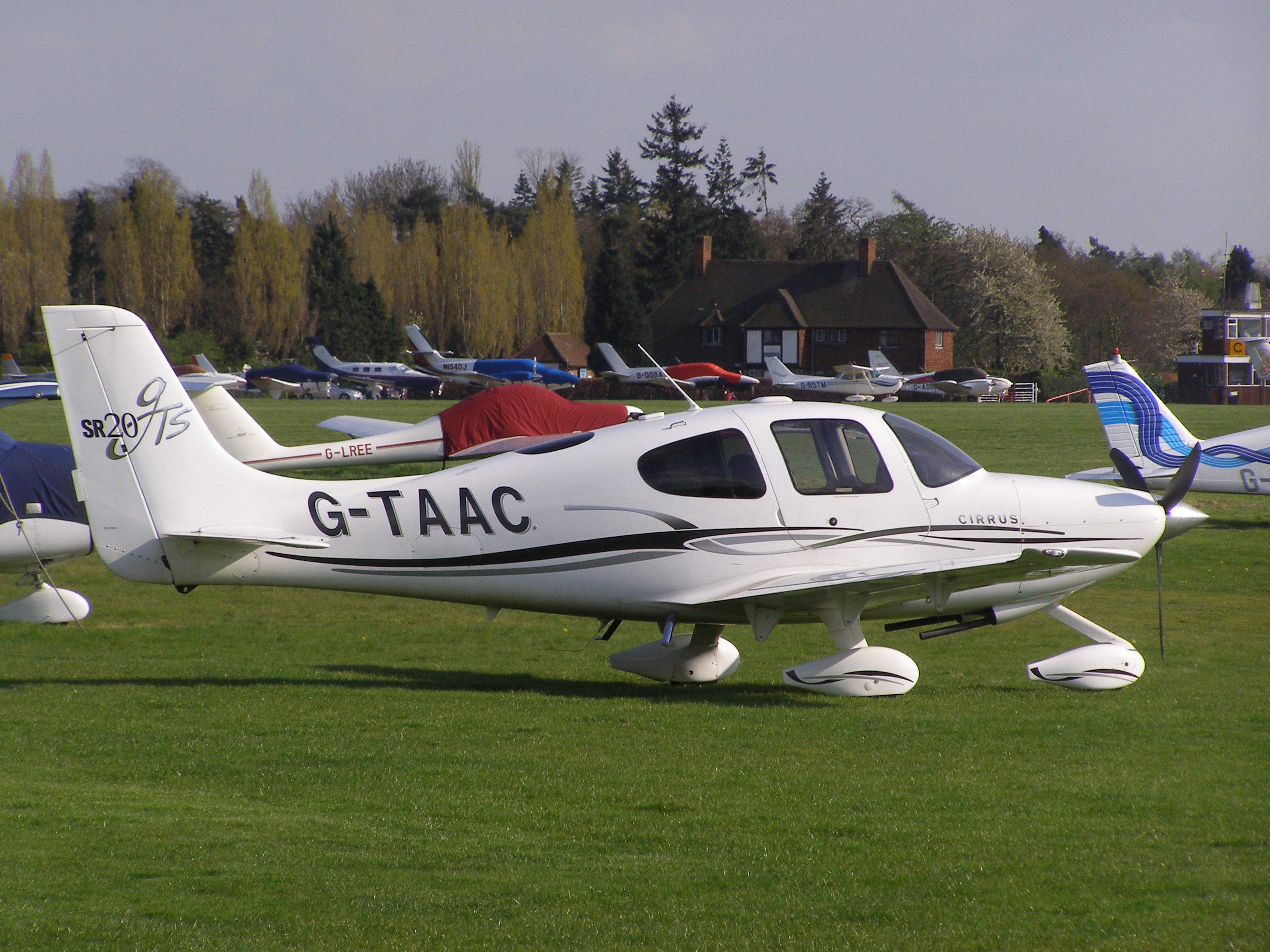 Cirrus SR-20 GTS